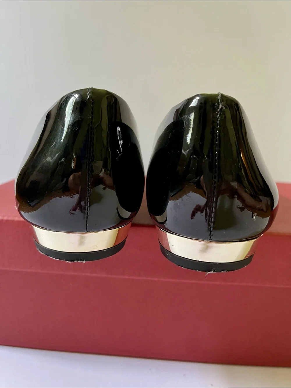 Tory Burch Trudy Black Patent Leather Peep-Toe Bow Flats - Size 10.5 M